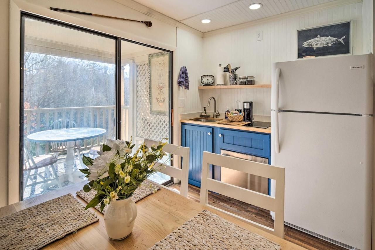 Lake Lure Studio With Private Balcony And Pool Access! Eksteriør billede