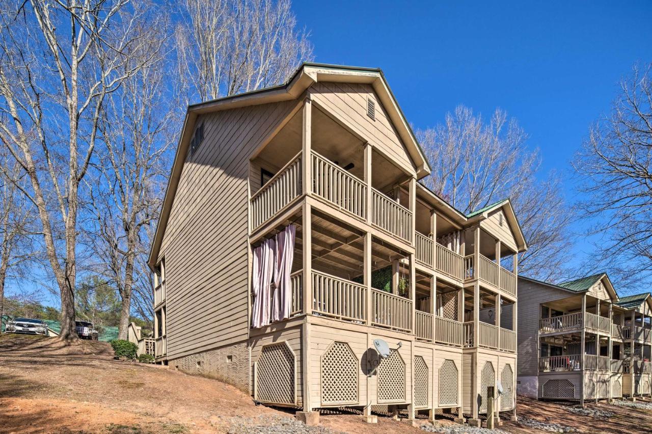 Lake Lure Studio With Private Balcony And Pool Access! Eksteriør billede